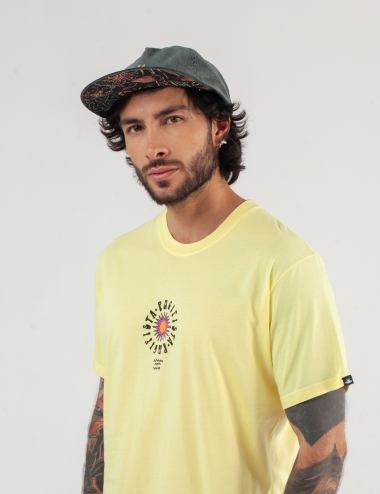 Camiseta Regular Fit Pacifista amarillo Hombre