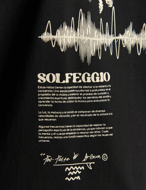 Camiseta Oversize Solfeggio  negro Hombre