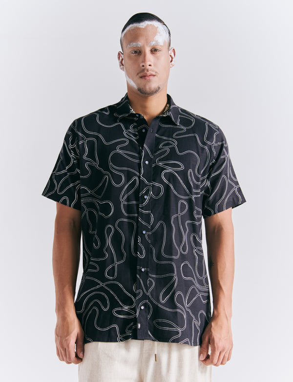 Camisa Regular Fit Born negro Hombre