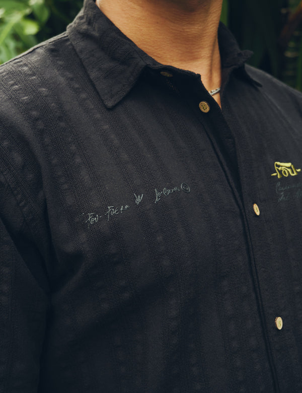 Camisa Regular Fit cuidadores del alma negro Hombre