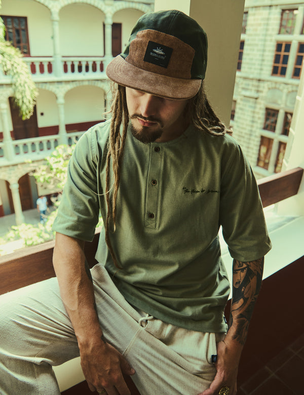 Camiseta Cuello Sport manga corta  Mineral  verde Hombre