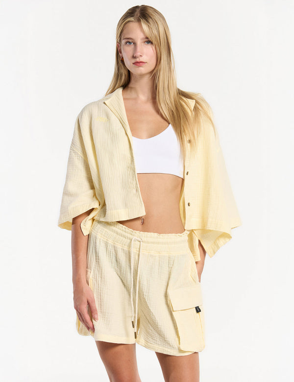  FOU Tienda  foutienda.myshopify.com camisa-cuello-sport-manga-corta-sun-amarillo-pastel-mujer      
