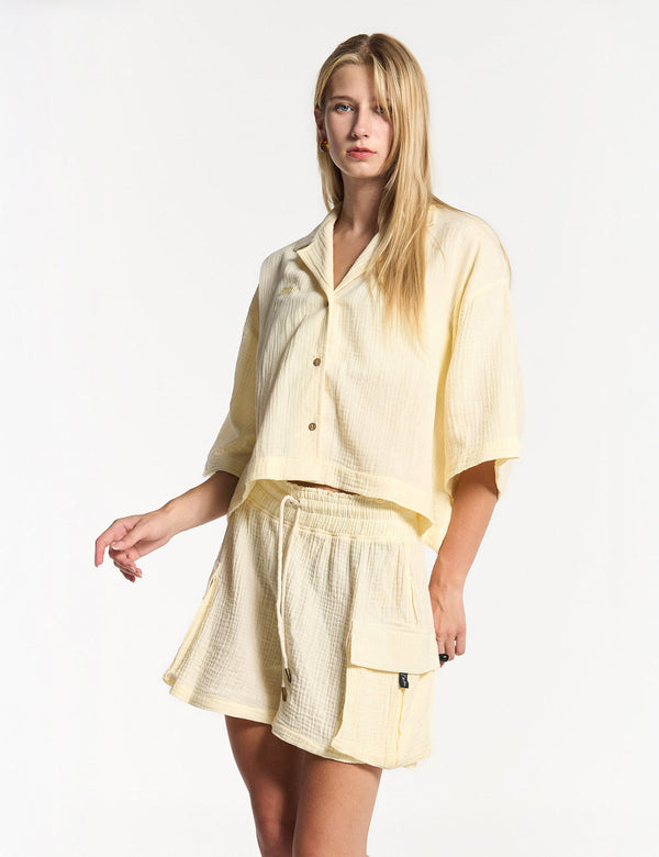 Camisa Cuello Sport manga corta Sun amarillo pastel Mujer