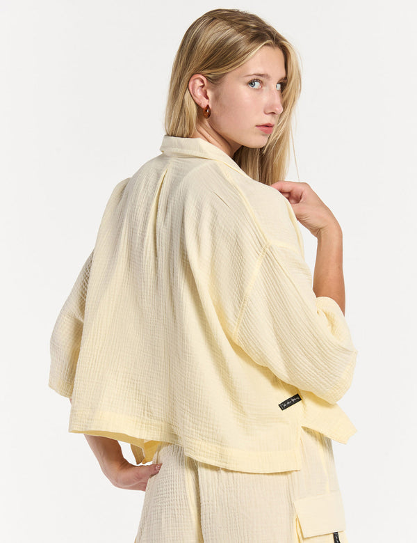  FOU Tienda  foutienda.myshopify.com camisa-cuello-sport-manga-corta-sun-amarillo-pastel-mujer      