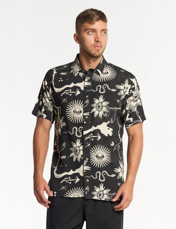  FOU Tienda  foutienda.myshopify.com camisa-regular-fit-chacras-negro-crudo-hombre      