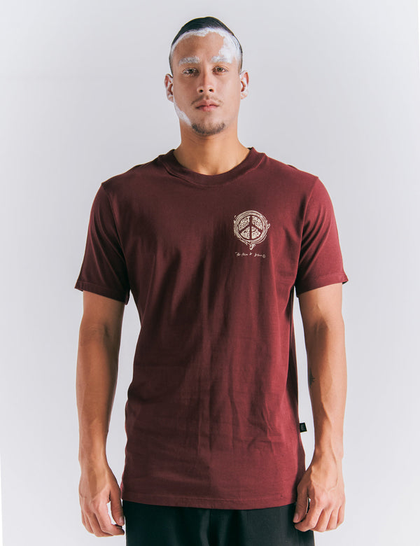  Fou Camiseta Regular fit Hombre foutienda.myshopify.com camiseta-regular-fit-derretir-vinotiento-hombre      