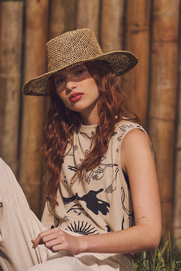 Crop Top Cuello Alto Bosque  arena Mujer