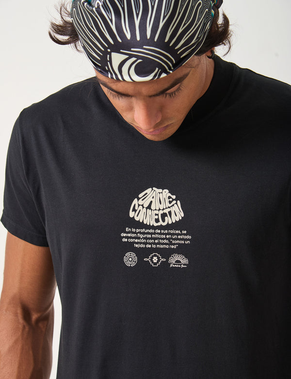 Camiseta Regular Fit Natural Conexion negro Hombre