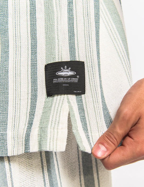 Camisa Cuello Sport manga corta Surf line crudo + verde Hombre