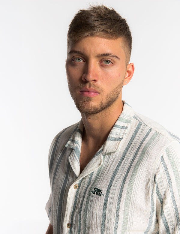 Camisa Cuello Sport manga corta Surf line crudo + verde Hombre