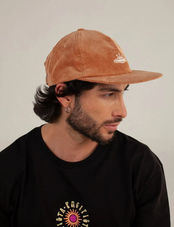 Melted Hat Ovni Marrón Unisex