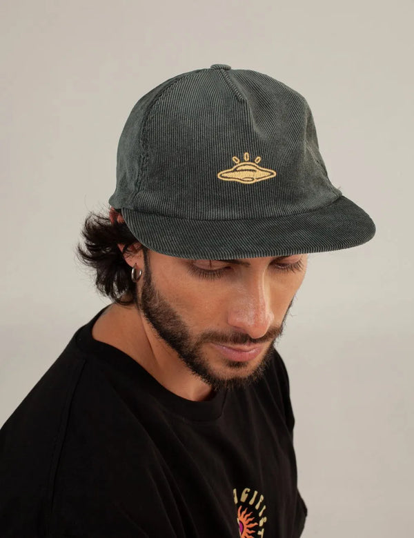 Melted Hat Ovni Verde pino Unisex