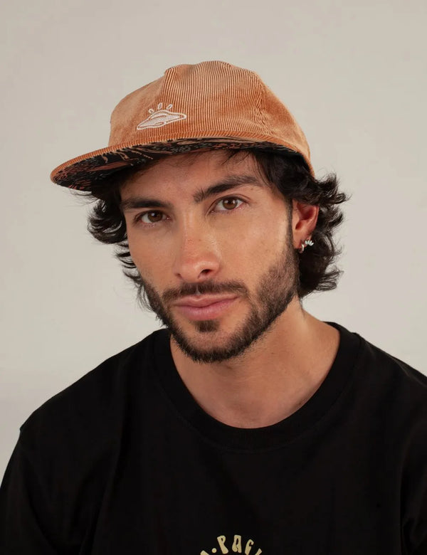 Melted Hat Ovni Marrón Unisex