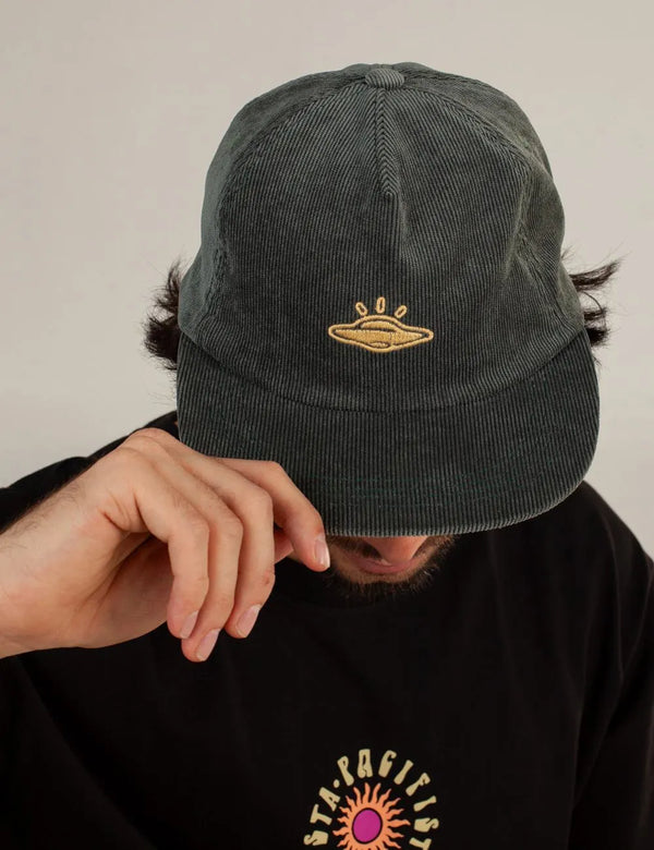 Melted Hat Ovni Verde pino Unisex