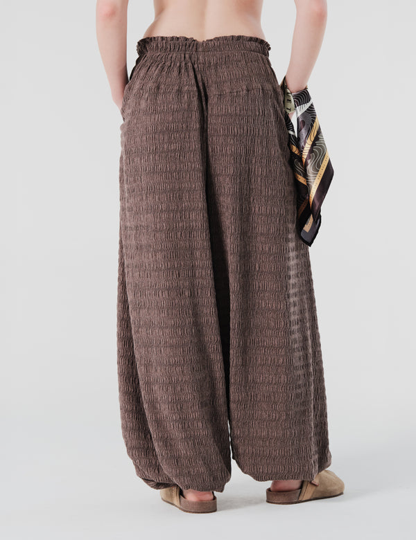 Pantalón Baggy Ondas Cafe Mujer