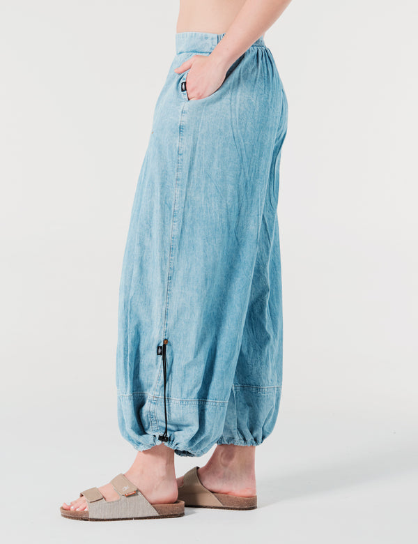 Pantalón Loose Fit Cielo Denim Mujer