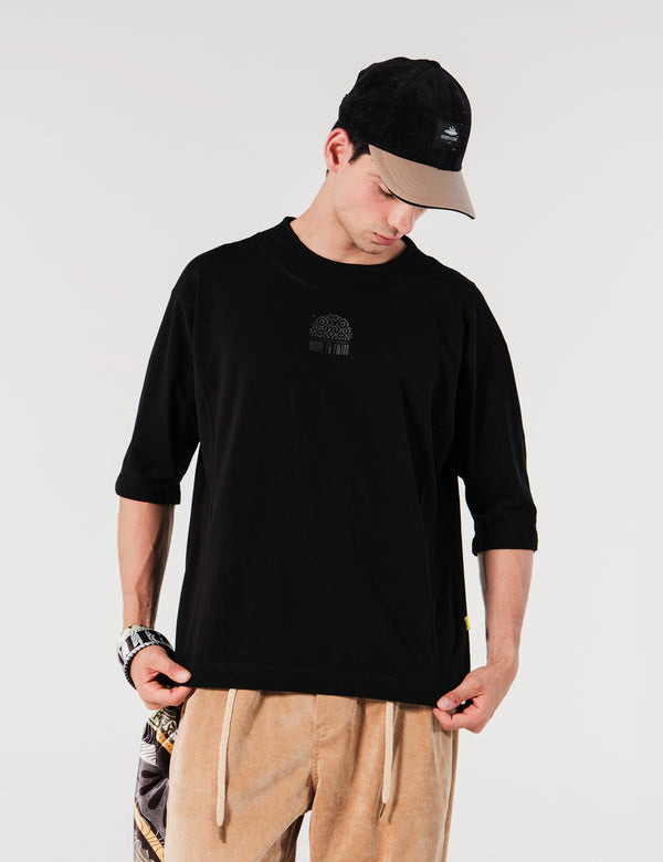 Camiseta Cortes Oversize Brujula Negro Hombre