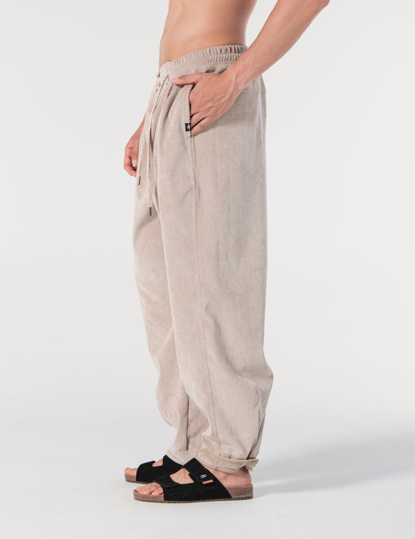 Pantalón Chino Loose Fit Conexion Beige Hombre