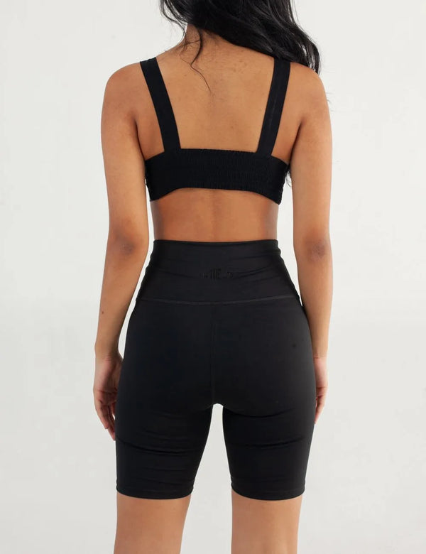 Bike Short pretina alta negro Mujer