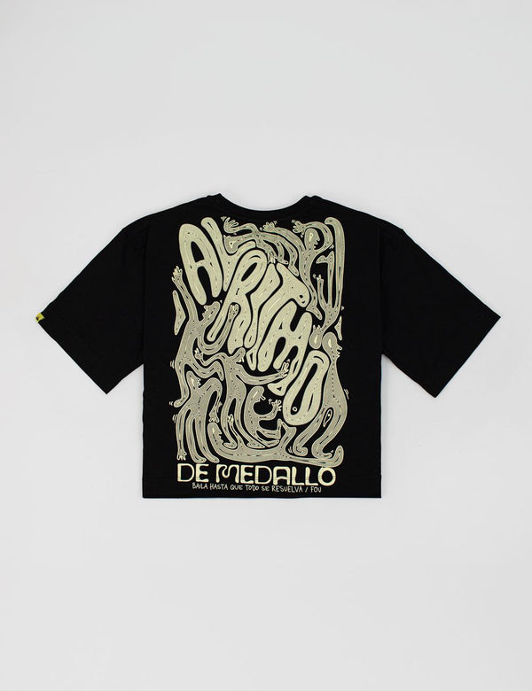 Camiseta Oversize Al ritmo de Medallo negro Mujer