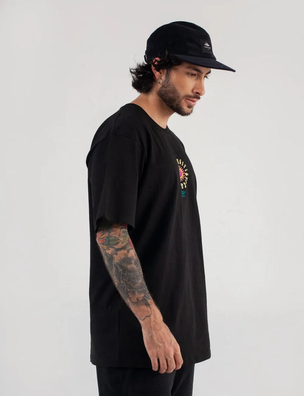 Camiseta Oversize Pacifista negro Hombre